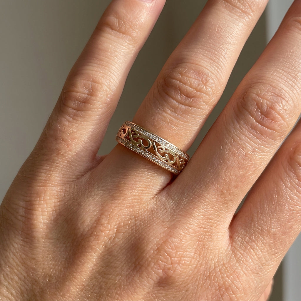 Yeri – Bague creuse élégante