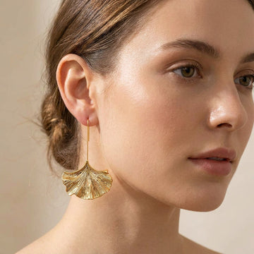 Bliss – Boucles d'oreilles pétales vintage dorées