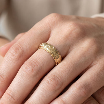 Floria – Bague de fleur vintage dorée