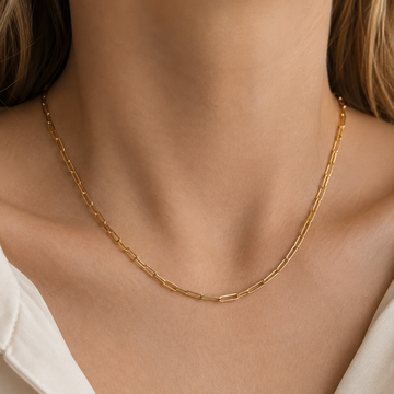 Elisa – Collier avec maillons dorés