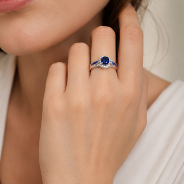 Diane – Bague avec saphir bleu