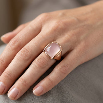 Sophia – Bague carrée vintage en or rose