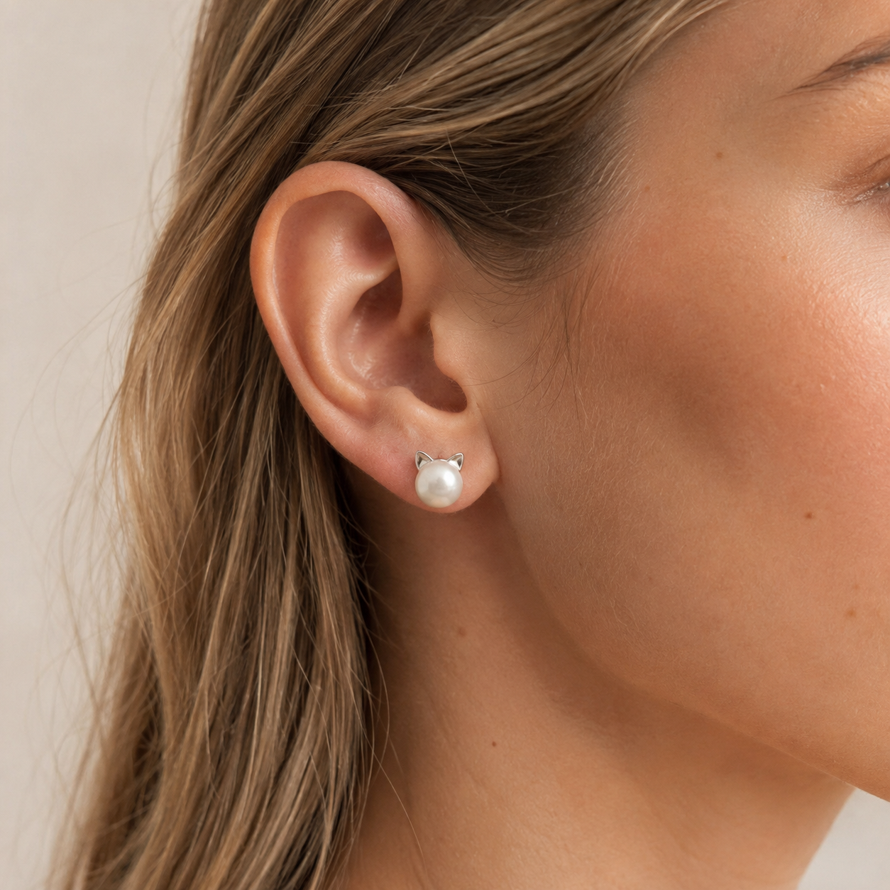 Nori – Boucles d'oreilles en chatons et perles d'argent