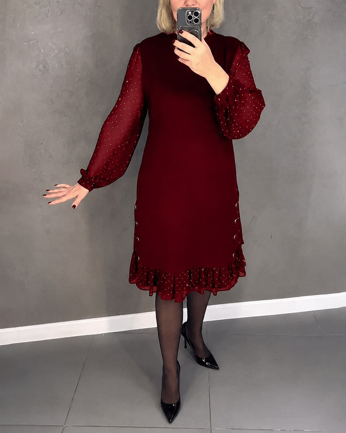Gabriela - Robe Élégante à Pois à Manches Longues