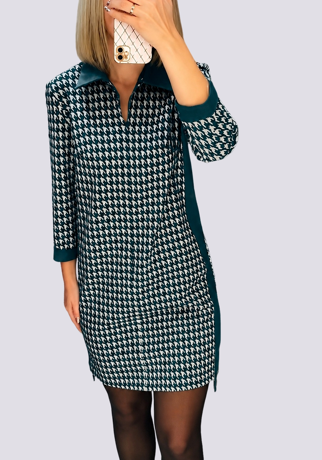 Saskia - Robe Mini à Revers Élégante