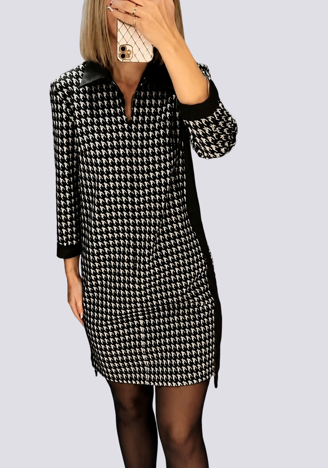 Saskia - Robe Mini à Revers Élégante