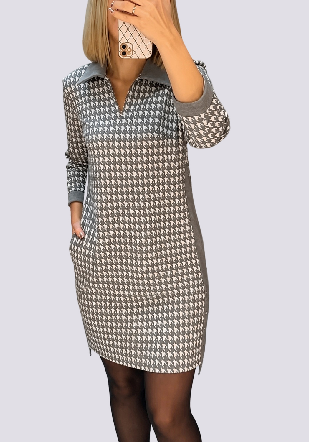 Saskia - Robe Mini à Revers Élégante