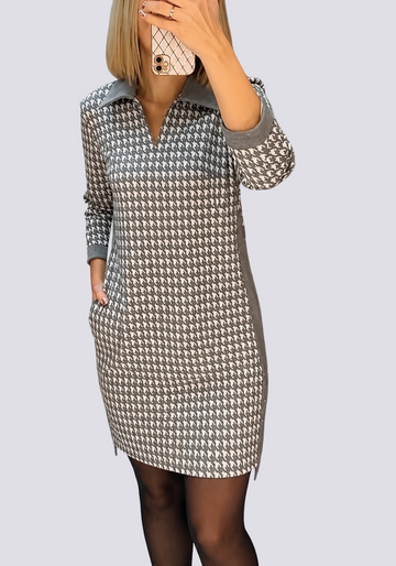 Saskia - Robe Mini à Revers Élégante