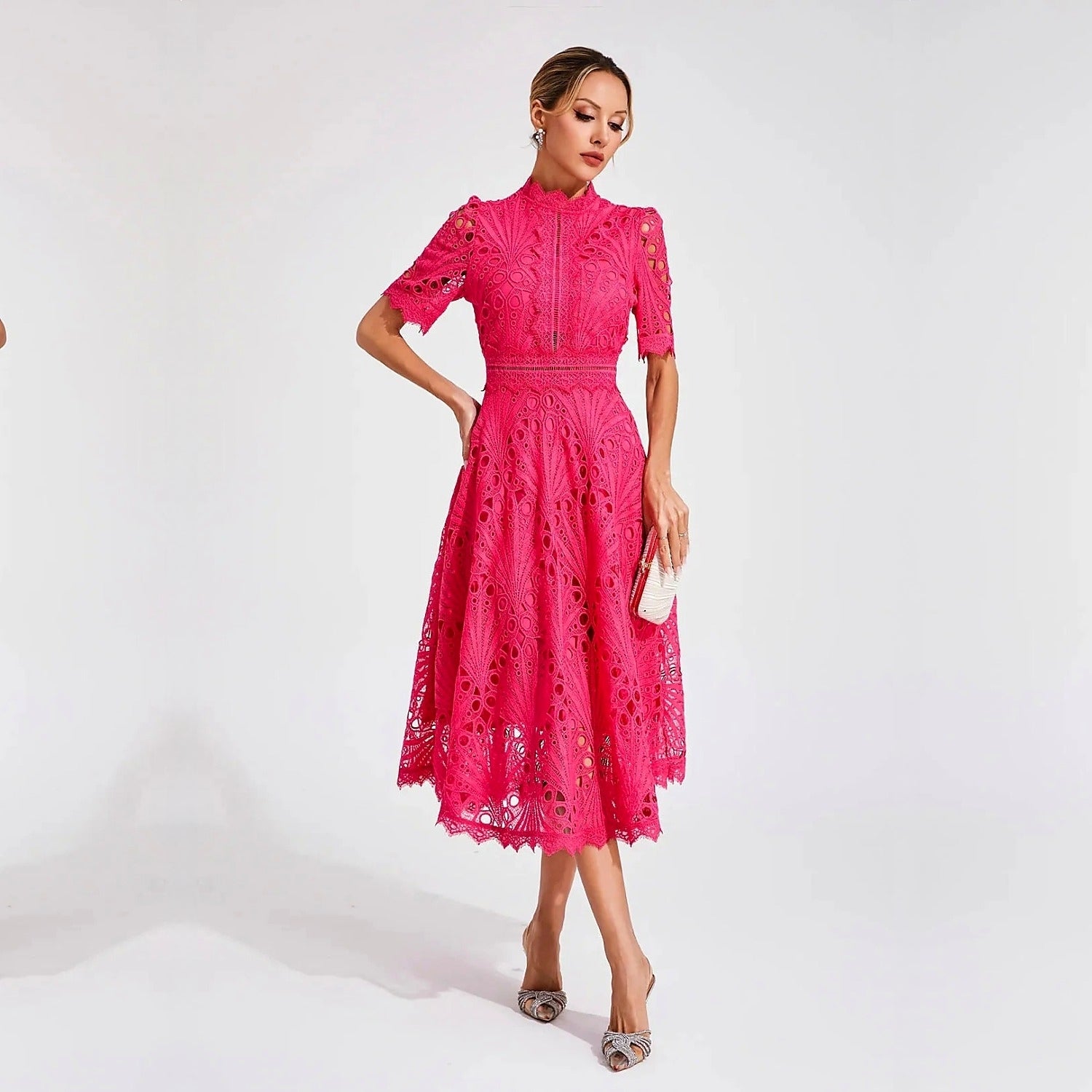 Carmen - Robe Midi Raffinée