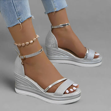 Mildred - Sandales stylées avec fermeture
