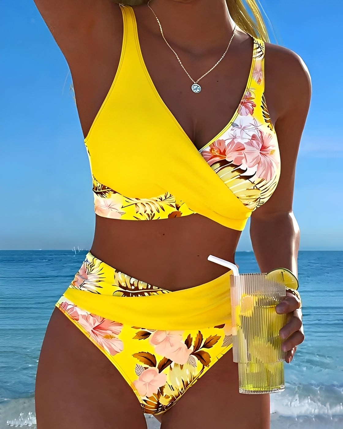 Eleri - Bikini Fleuri Élégant