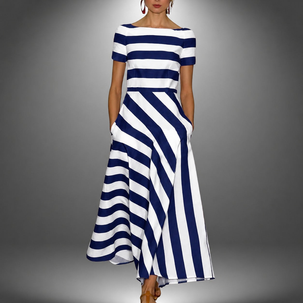 Darcie - Robe longue à rayures avec coupe évasée