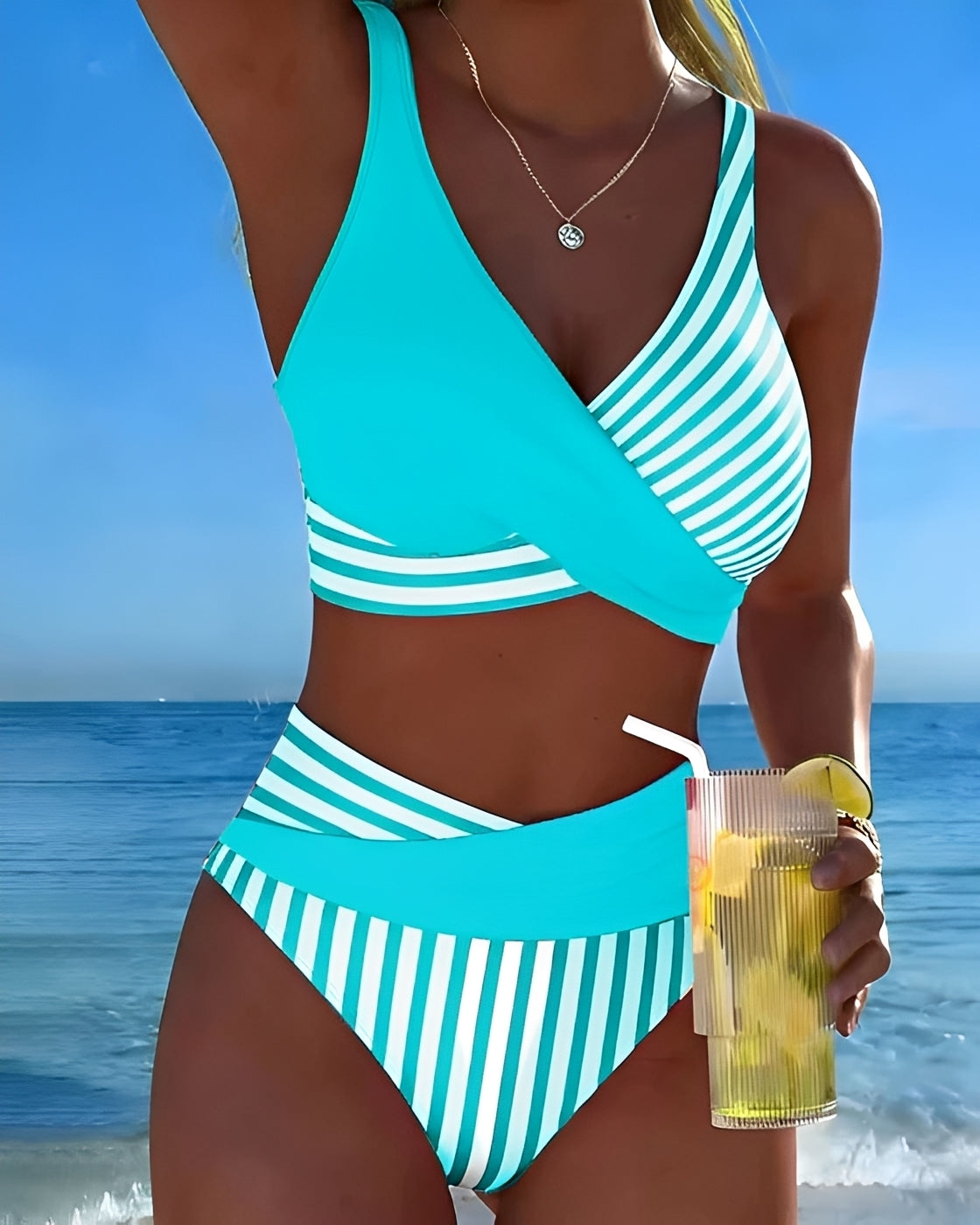 Angelica - Bikini Rayé Élégant
