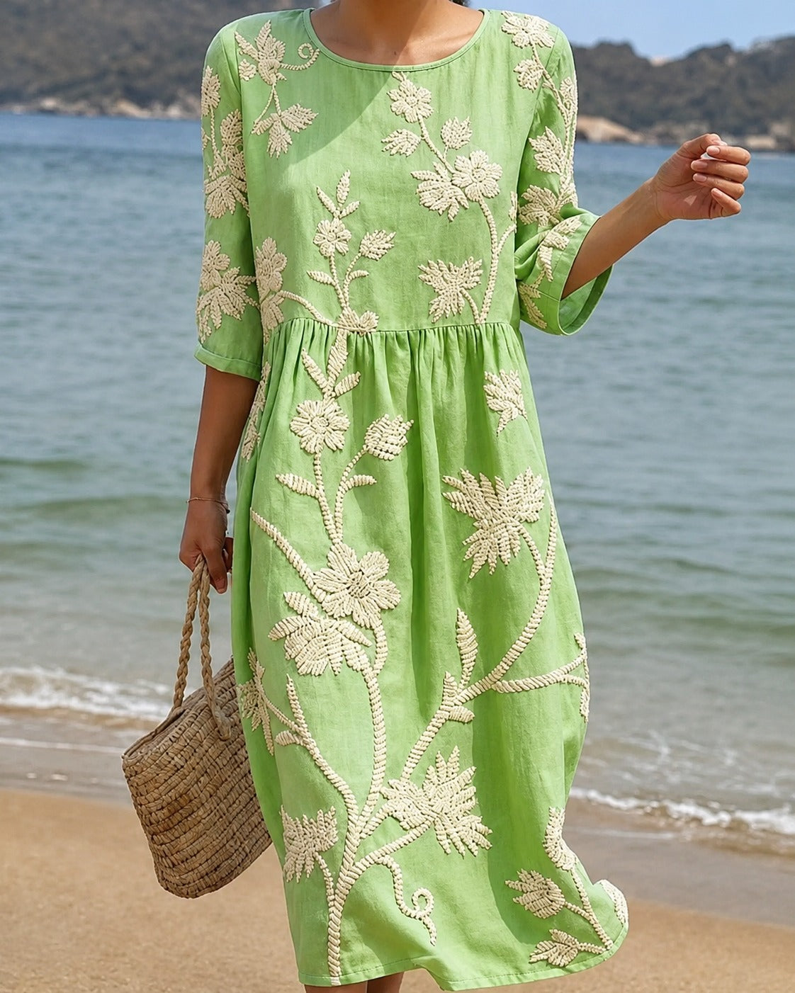 Teresa - Robe Midi Chic avec Décor Brodé