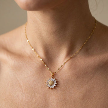 Manon – Collier tournesol brillant en or