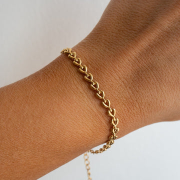 Kendra - Bracelet en chaîne cœur doré