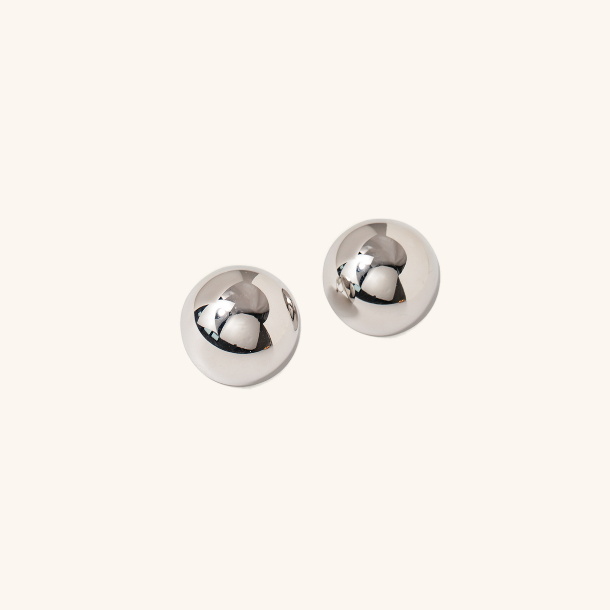 Maelis – Boucles d'oreilles sphère glam