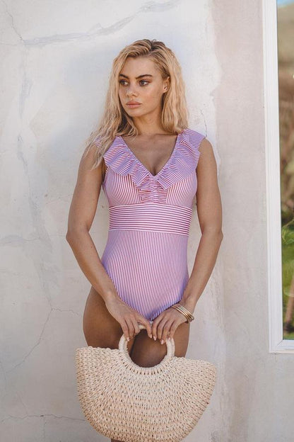 Lucia – Gestreifter Badeanzug, der die Silhouette umschmeichelt