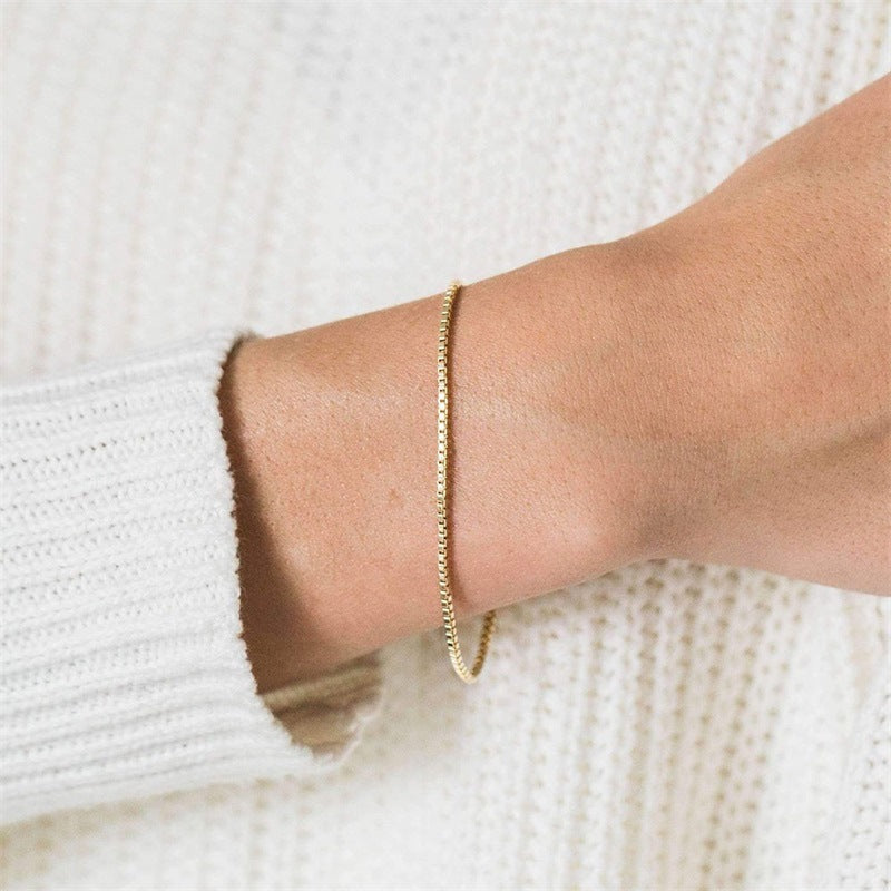 Victoria - Bracelet en chaîne dorée