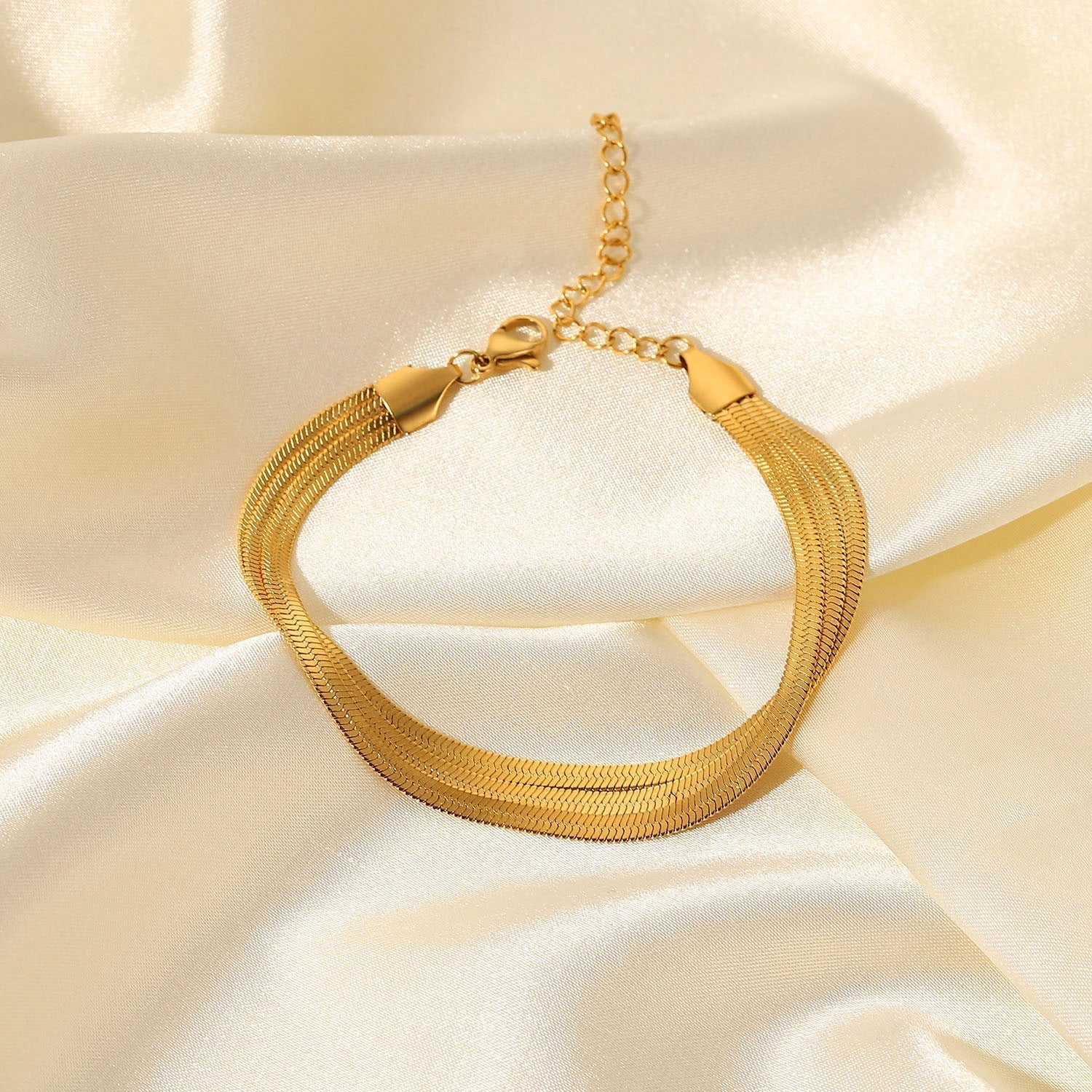 Abela - Bracelet en épi à 3 couches