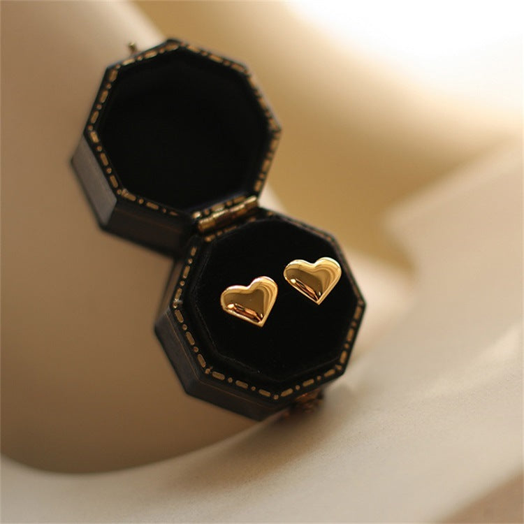 Mila – Boucles d'oreilles en cœur en or