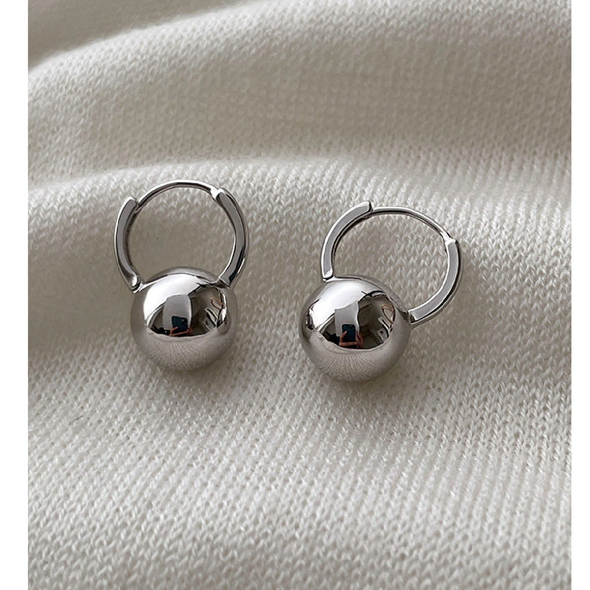 Ellie – Boucles d'oreilles en argent sterling avec tige fine