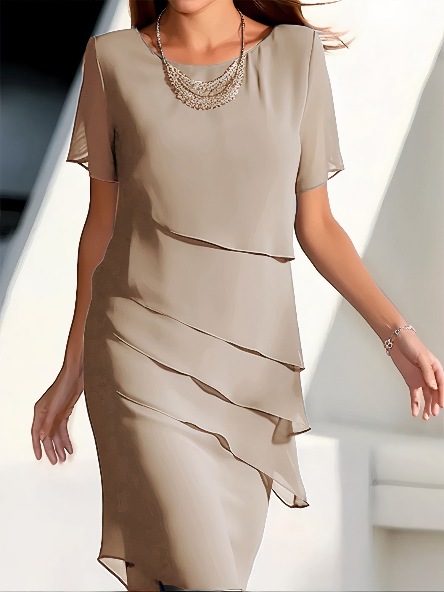 Emmeline - Robe élégante en chiffon plissé