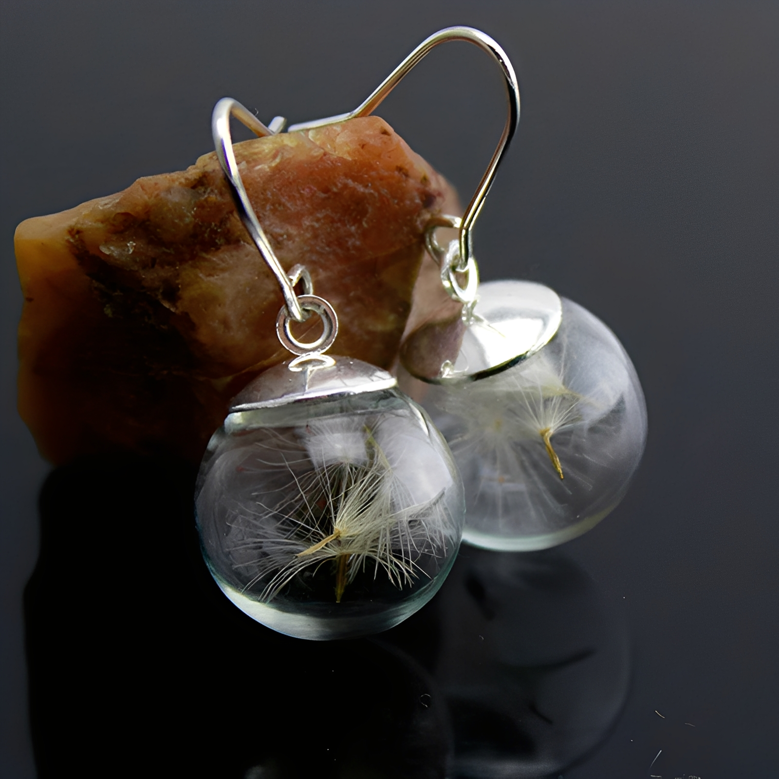 Liora – Boucles d'oreilles en argent avec design de pissenlit