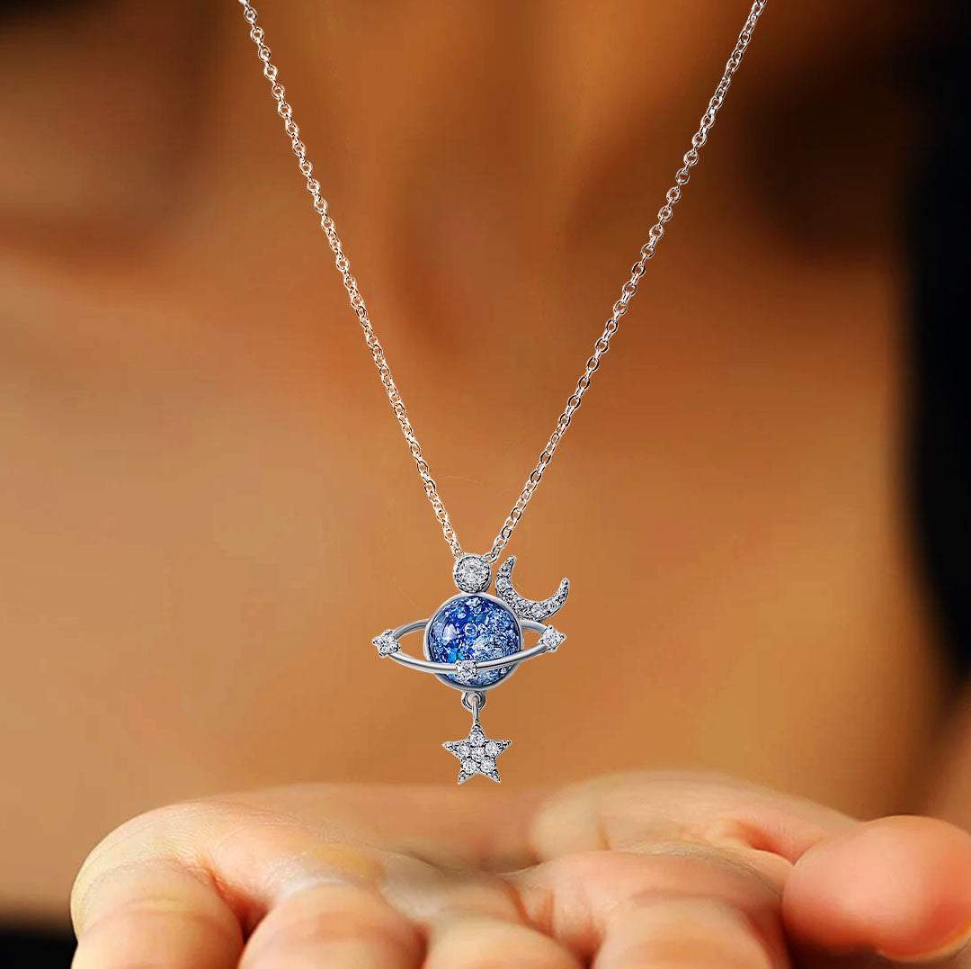 Sorami – Collier planète cosmique pour femmes