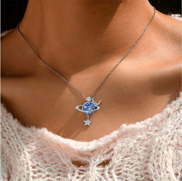 Sorami – Collier planète cosmique pour femmes