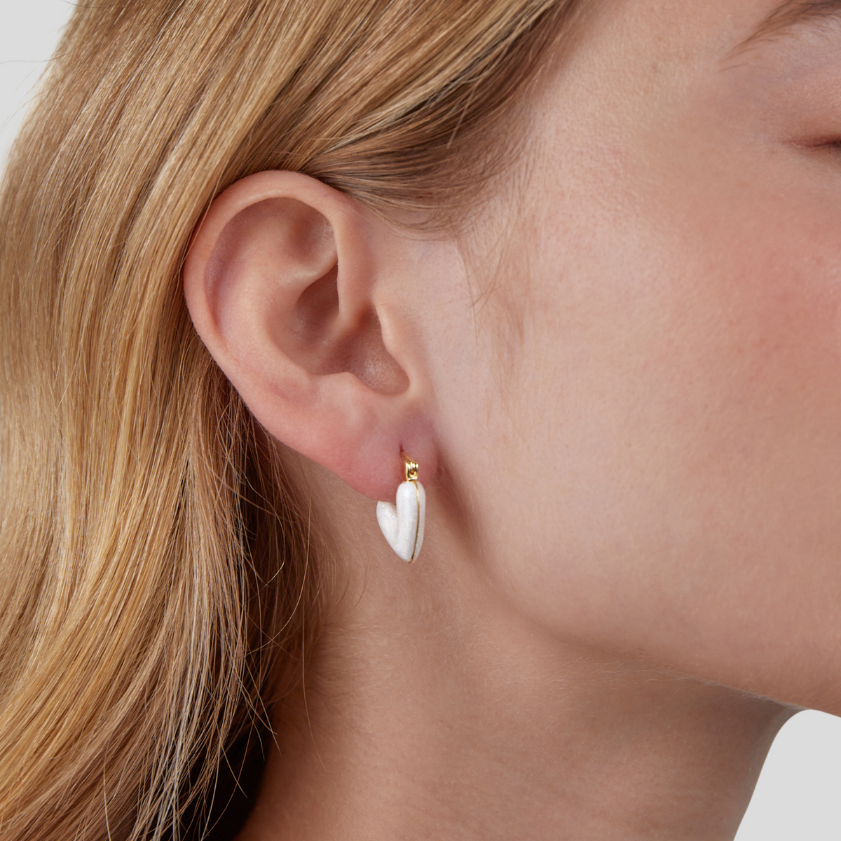 Aya – Boucles d'oreilles en cœur amour or