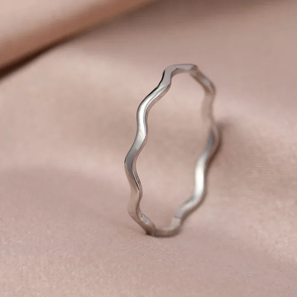 Elowia – Bague de rivière infinie élégante