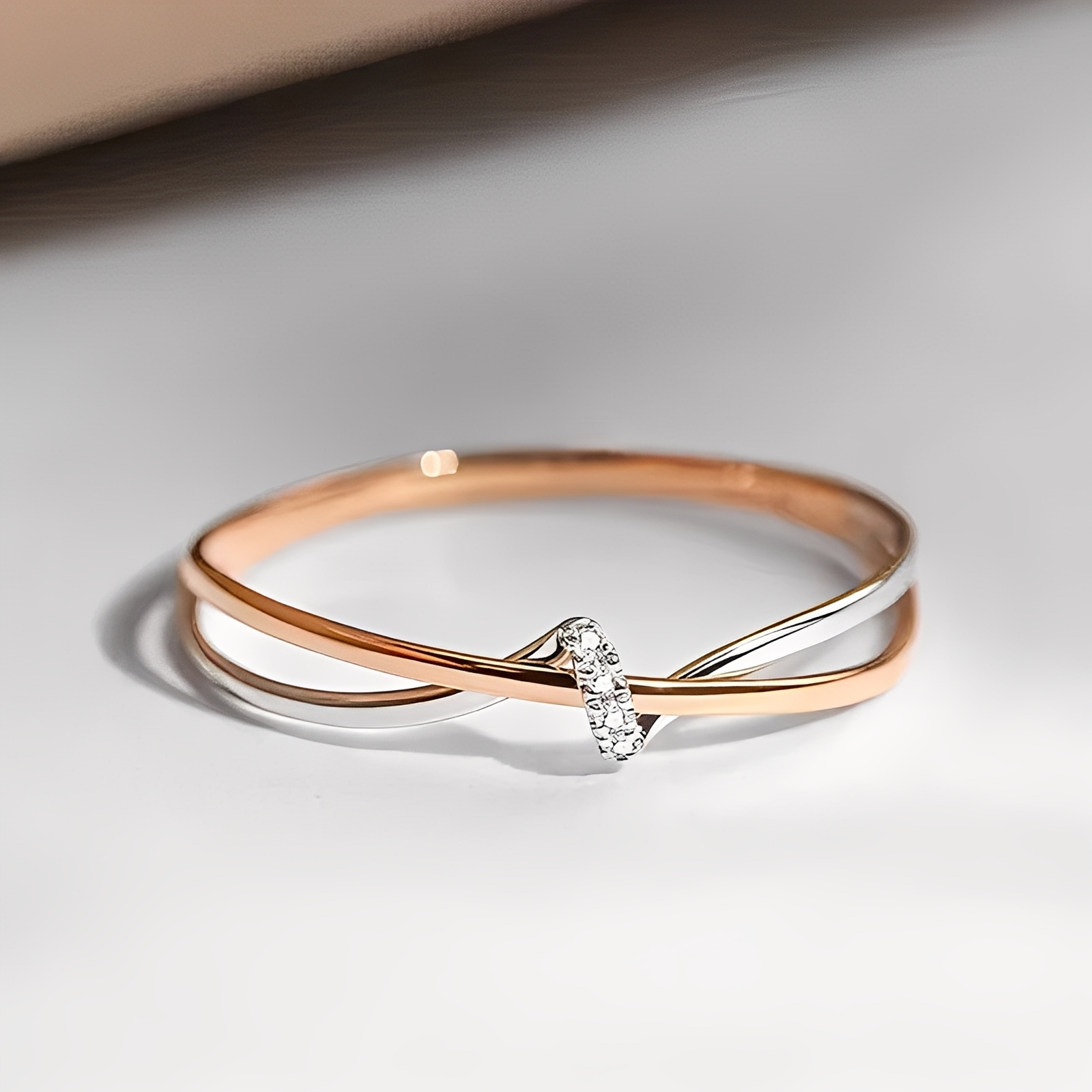 Eleane – Bague infini bicolore élégante