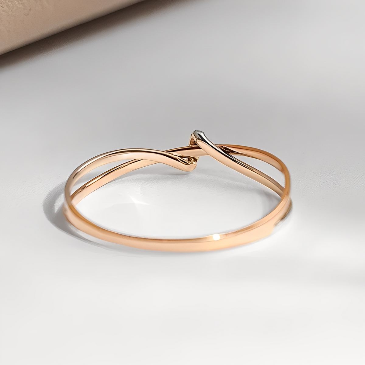 Eleane – Bague infini bicolore élégante