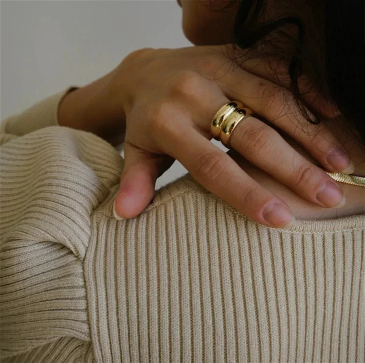 Solene – Bague large pour l'index