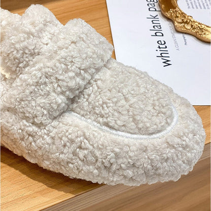 Azida – Chaussons en peluche Douillets
