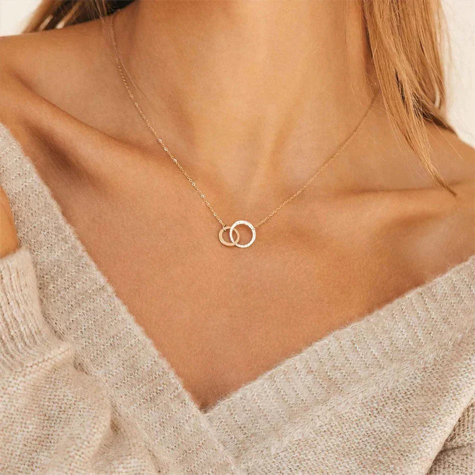 Isabelle - chaîne de bague en or