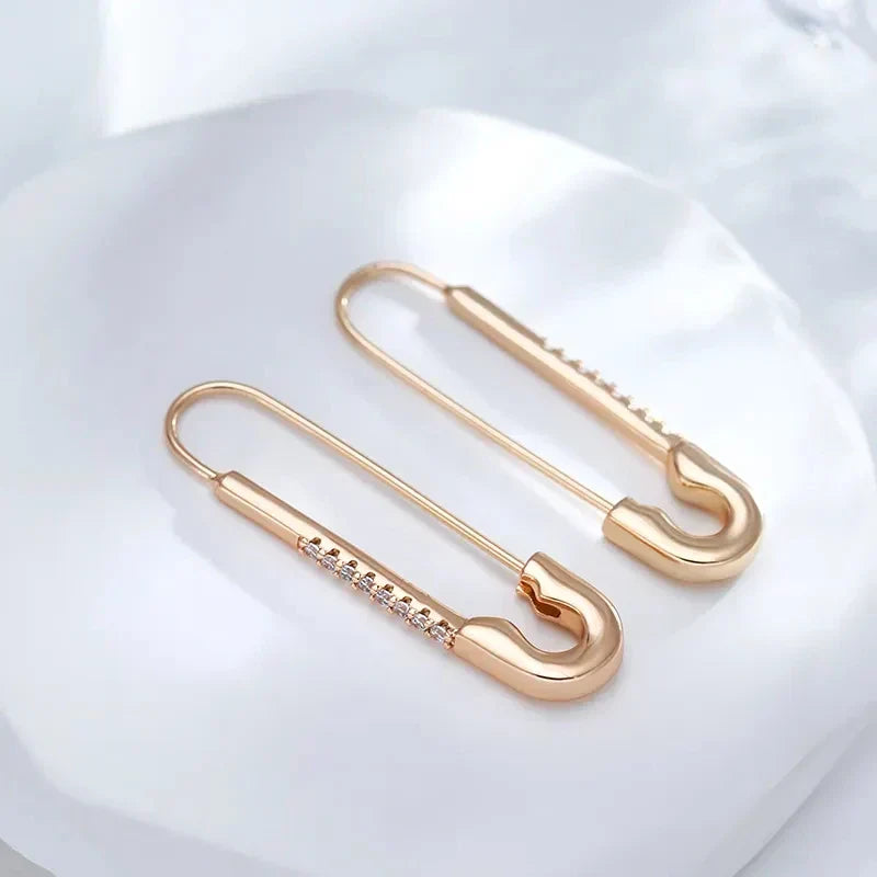 Maika – Boucles d'oreilles de sécurité élégantes
