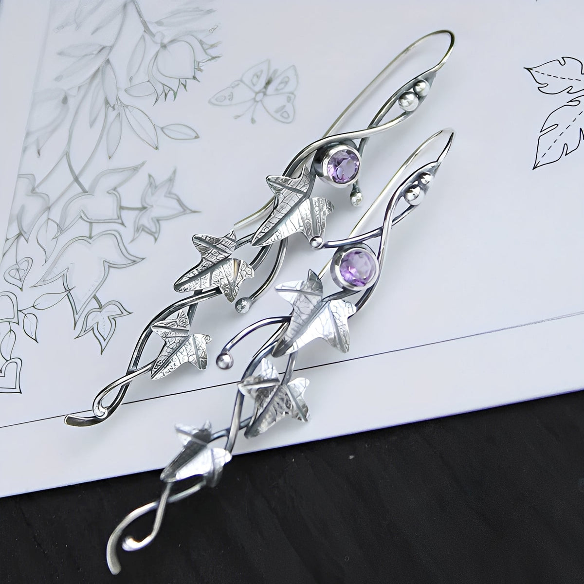 Nina – Boucles d'oreilles vintage en forme de feuille de fée