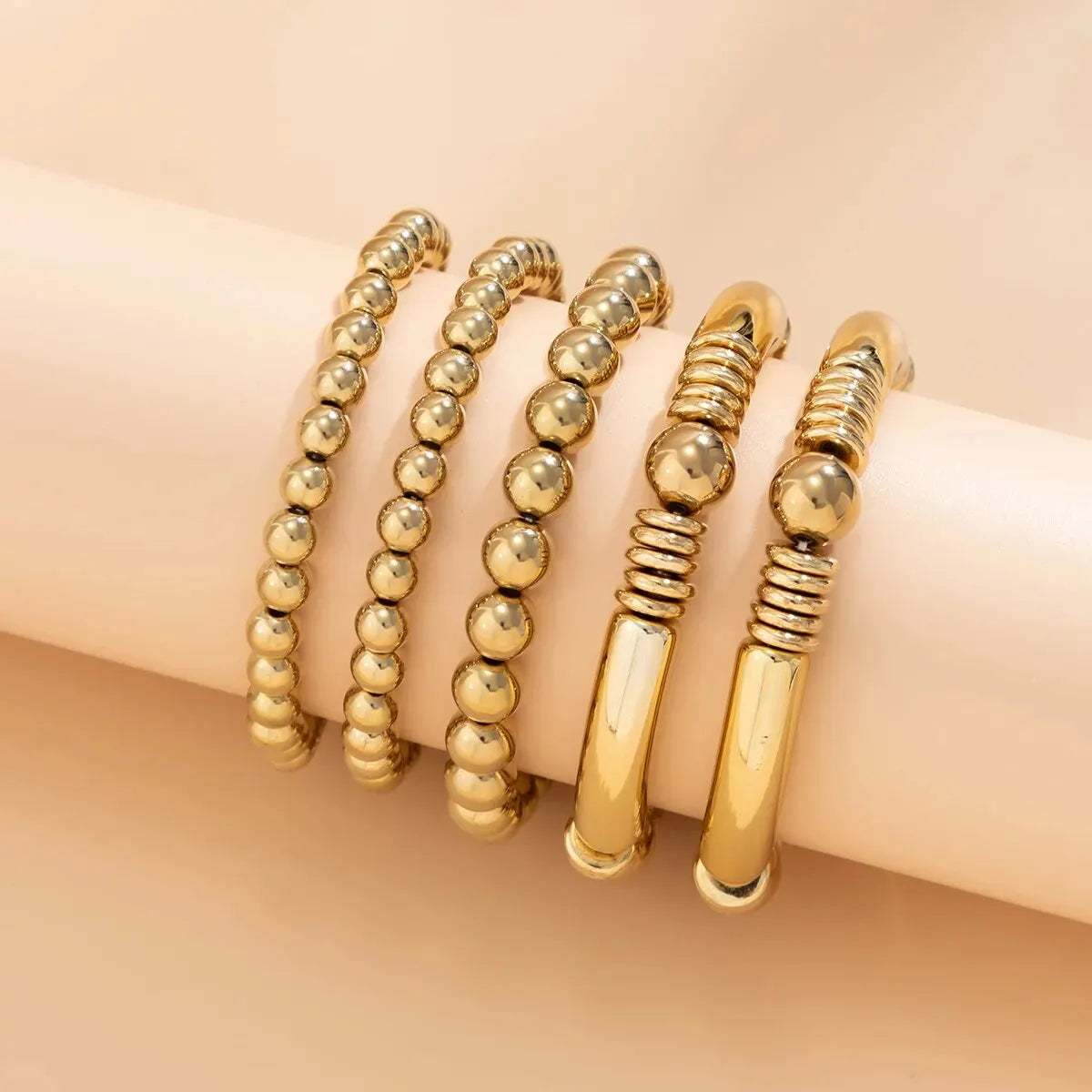 Mira – Ensemble de 5 bracelets en perles empilables