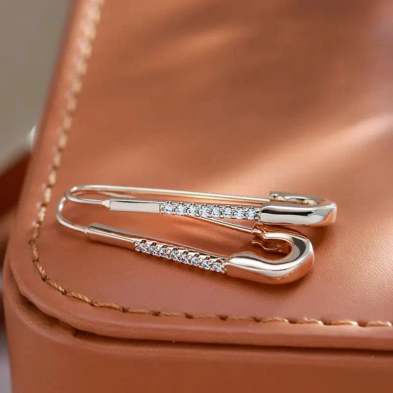 Maika – Boucles d'oreilles de sécurité élégantes