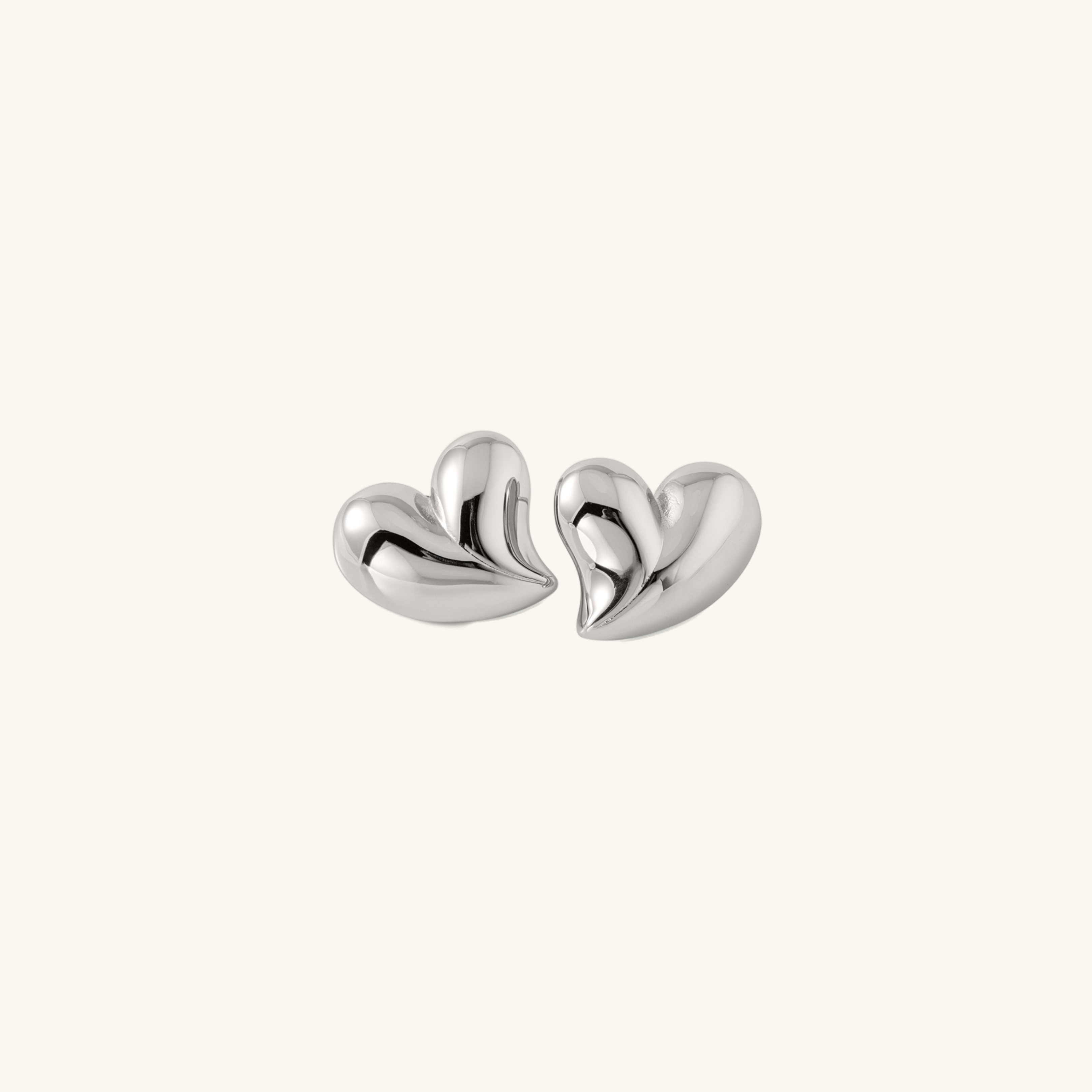 Olga - Boucles d'oreilles en cœur