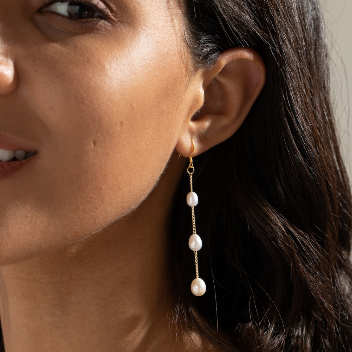 Plusieurs gouttes de perles - boucles pendantes