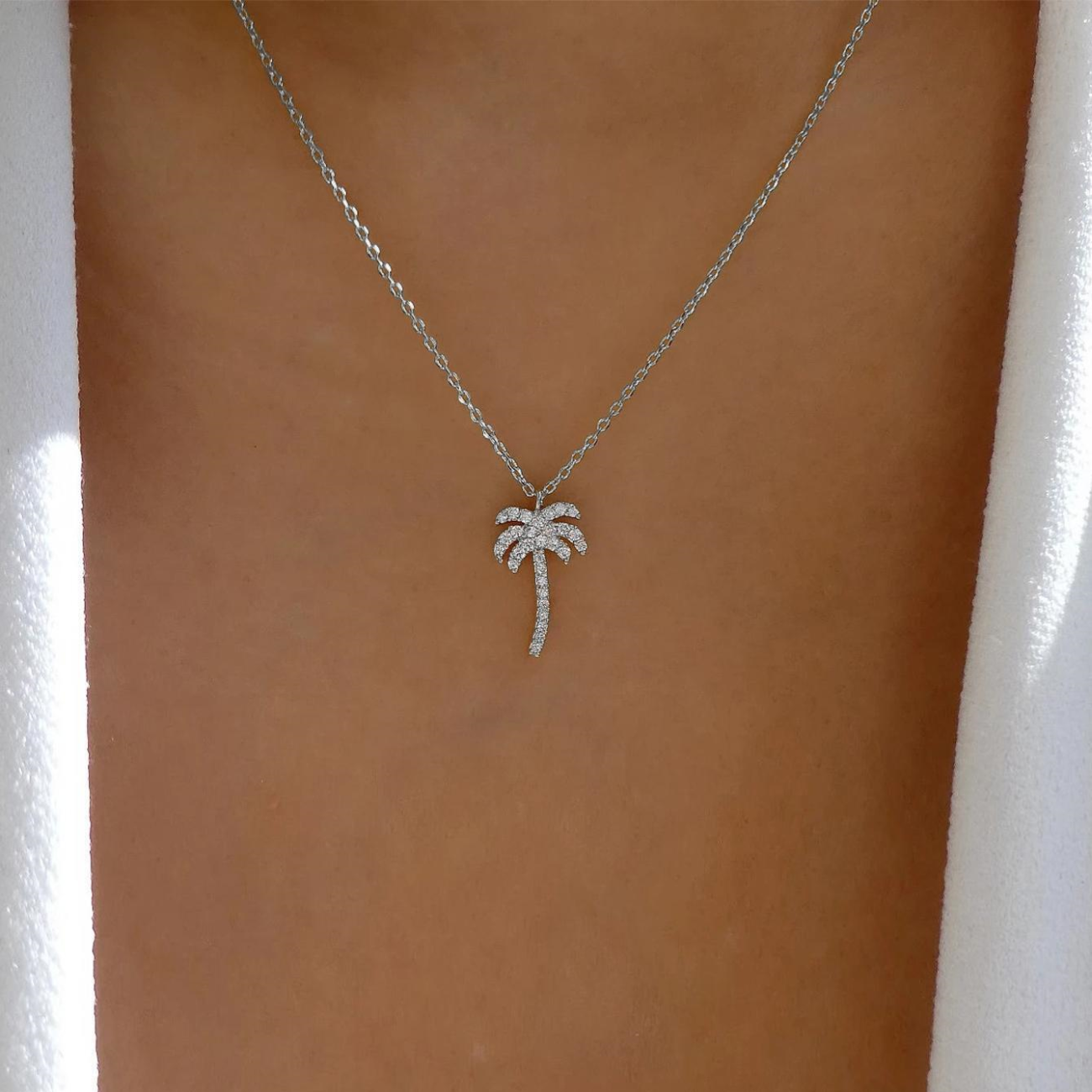 Collier de Palma - Pendentif de thème insulaire