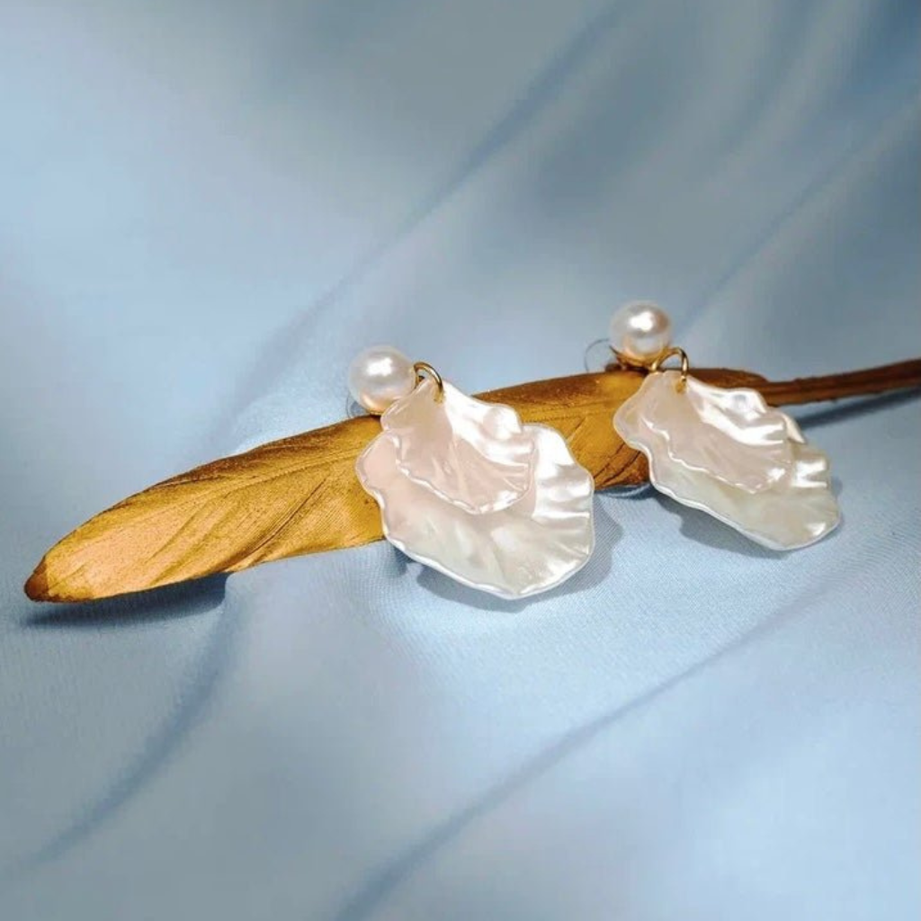 Coquille brillante de perle - Boucles d'oreilles pendantes en coquille