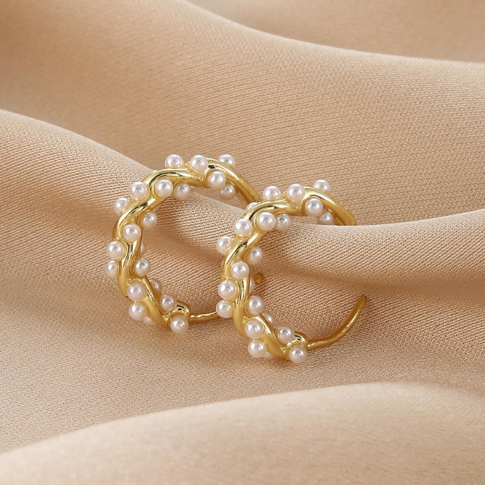 Boucles d'oreilles en perles synthétiques - Boucles d'oreilles élégantes en perles