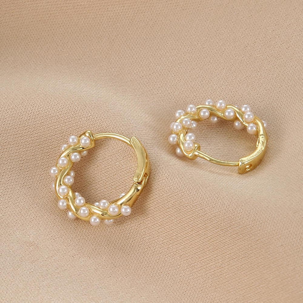 Boucles d'oreilles en perles synthétiques - Boucles d'oreilles élégantes en perles