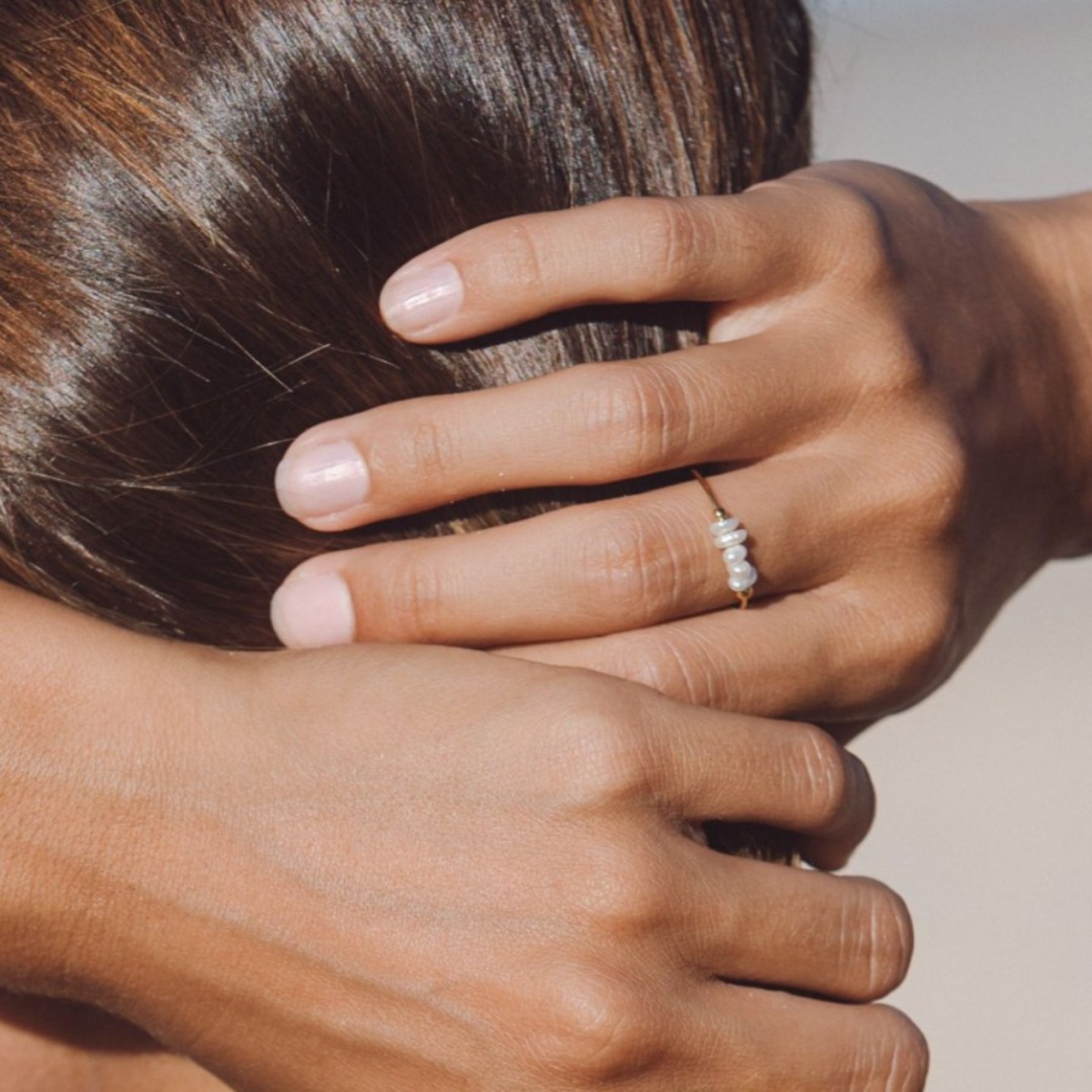 Bague en perles d'eau douce mini