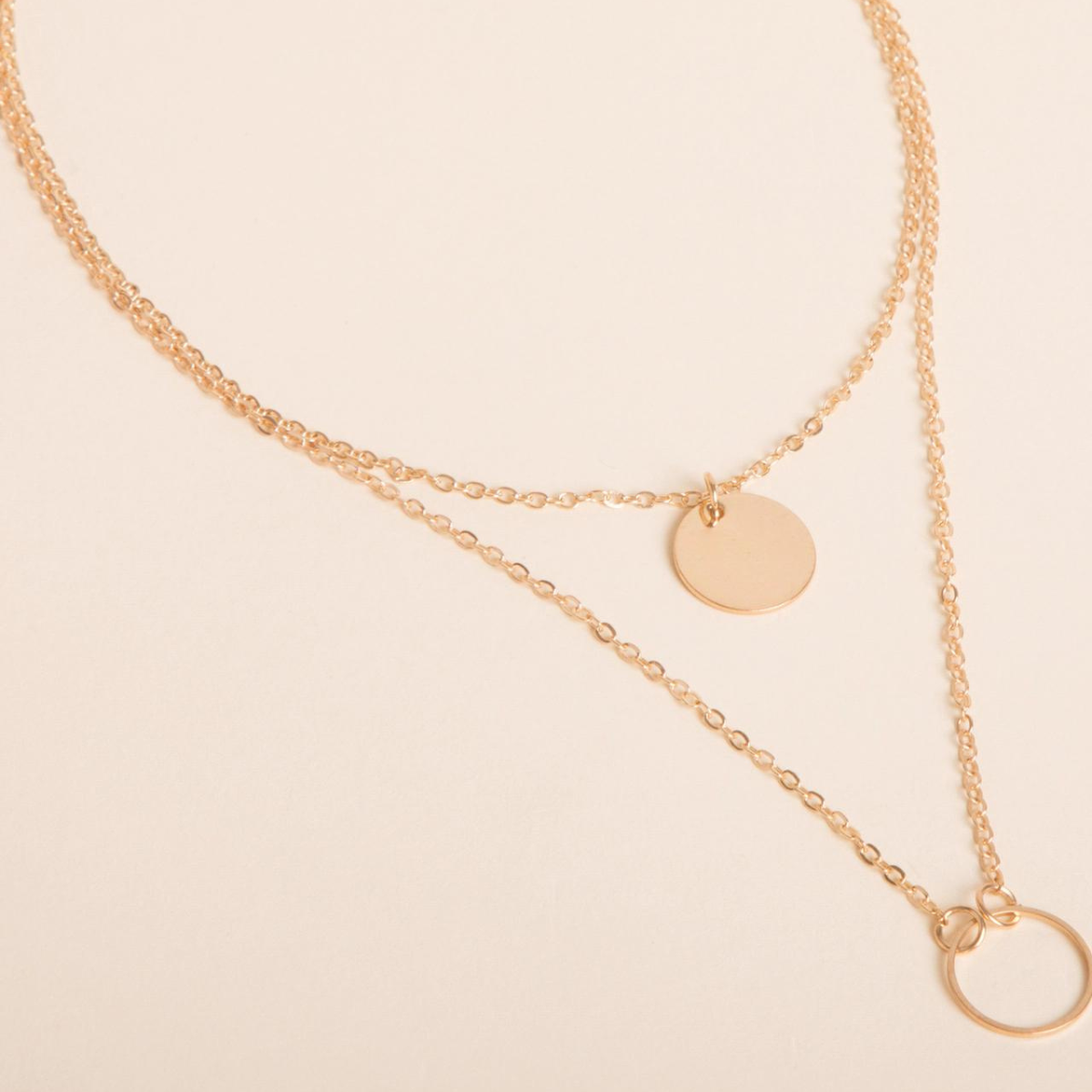 Pendentif Rond - Collier Multicouche