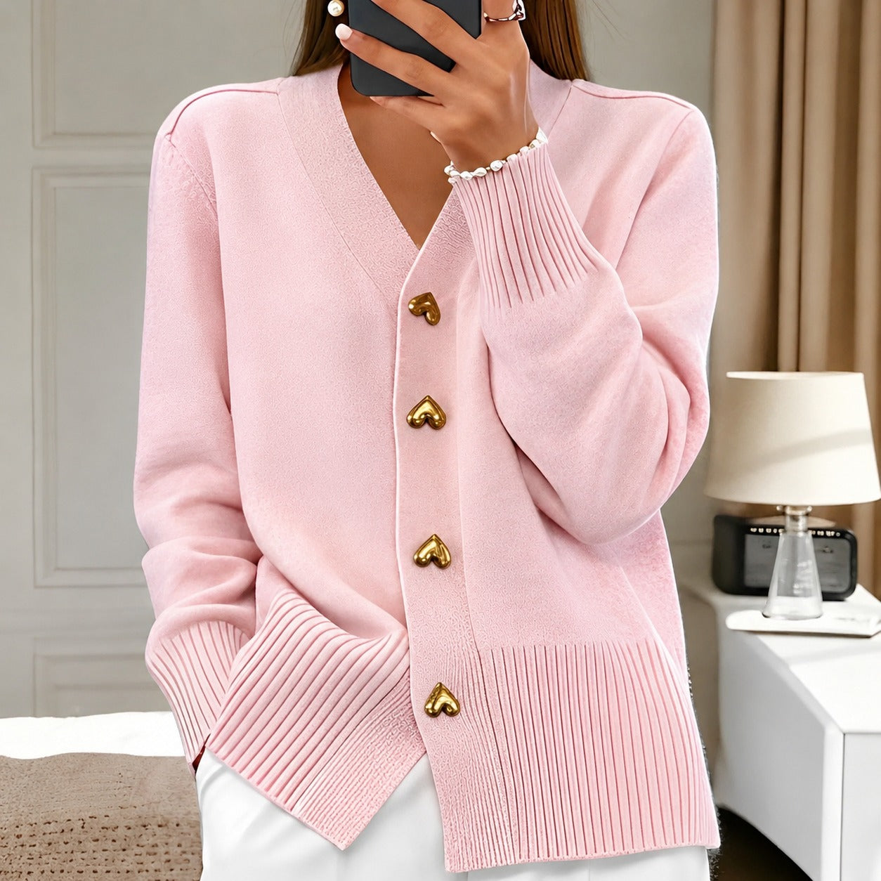 Annalee - Cardigan Élégant avec Boutons d'Amour pour Femmes